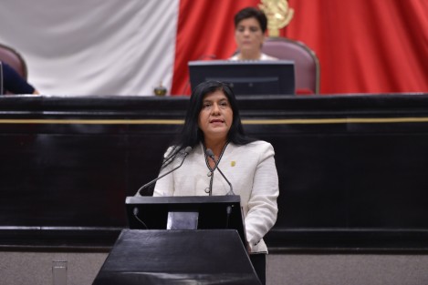 Al iniciar el Primer Periodo Ordinario de Sesiones del Segundo año de labores de la LXIV Legislatura del Estado, este domingo, los represenantes de cada una de las bancadas plantearon sus propósitos para este año legislativo. 