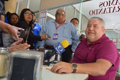 Manuel Huerta Ladrón de Guevara, respecto al escándalo de las empresas fantasma que el PAN utilizó en las campañas municipales del 4 de junio pasado en el Estado, expresó que está claro en todo esto, es que el PAN miente y aplica el mismo modus operandi que el PRI en el caso monex o el EdoMex.
