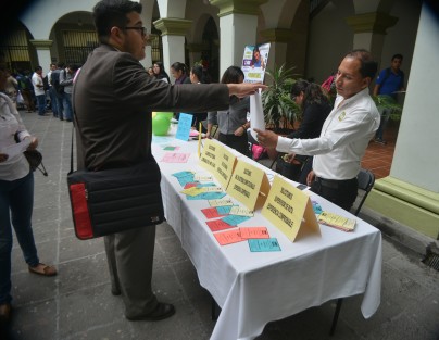 Aunque la inauguración fue agendada a las cuatro de la tarde, los buscadores de empleo fueron atendidos desde la 2 pm.
