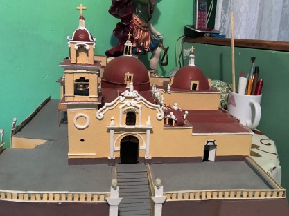 Catedral, El Calvario, San José, El Beaterio, La Piedad y otras de las iglesias de Xalapa, podrán ser admiradas en pequeño, en el Centro Recreativo Xalapeño, el próximo 19 de Noviembre, gracias a las maquetas elaboradas por Rafael Aguilar González. 