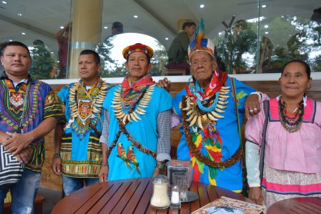 El Taita Querubín Queta Alvarado Putumayo, originario de la región del Amazonas colombiano, dará una conferencia acompañado por sus hijos y nietos sucesores Taita, quienes practican la medicina tradicional.
