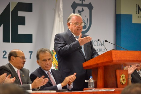 Edel Álvarez Peña habló sobre los avances, la construcción de la Ciudad Judicial y elogió el trabajo del mandatario veracruzano en su primer año al frente del gobierno estatal.