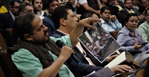 Este viernes dieron inicio la comparecencias de los integrantes del gabinete del Gobernador Yunes Linares. Correspondió al Secretario de Gobierno, Rogelio Franco, y al titular de la SSP, Jaime Téllez Marié, ser los primeros en repetir el discurso de que todo ha cambiado de un año para acá;  esto ante los cuestionamientos de diputados de oposición. 