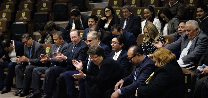 La Comisión Permanente de Comunicaciones de la LXIV Legislatura de Veracruz llevó a cabo la comparecencia con el titular de la Secretaría de Infraestructura y Obras Públicas (SIOP) Julen Rementería del Puerto, con motivo de la Glosa del Primer Informe de Gobierno. 