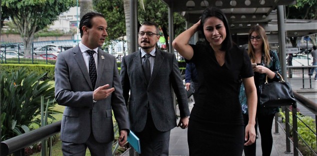 La titular de SEDESOL, Indira Rosales, detalló que el Gobierno del Estado ha logrado el orden en el programa Veracruz Comienza Contigo y a la fecha atiende a más de 300 mil familias y una proyección de incrementar a 600 mil las familias beneficiadas en diciembre próximo.