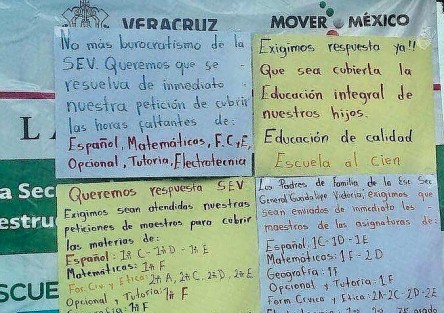  En Naolinco, la escuela secundaria general Guadalupe Victoria, fue cerrada por los padres de familia por la falta de respuesta por parte de la SEV, ya que desde el ciclo escolar pasado faltan maestros, a la fecha ya en este ciclo escolar 2017-2018 les faltan seis maestros. Esto afecta a nuestros hijos, pues no avanzan académicamente, expresaron. 
