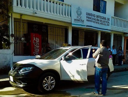 Esta mañana fue asesinada la fiscal de la ciudad de Pánuco, Lic.Yendi Torres Castellanos (Fiscal especializada en delitos sexuales y contra la familia), en la calle Francisco de J. Colorado, esquina Juan de la Luz Enriquez.