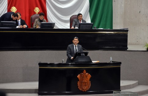 La bancada de MORENA resaltó el incumplimiento de la promesa de campaña de Yunes Linares de bajar la inseguridad en sólo seis meses, haciendo notar que la misma incluso se ha incrementado.  