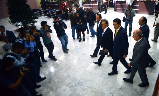 Volvió el circo de la ceremonia de Informe de Gobierno del Gobernador de Veracruz, con todo lo que ello implicaba años atrás, más unos cuantos inconformes. 

