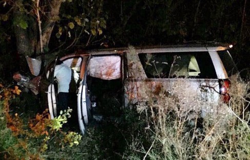 Rafael Acosta Croda, ex diputado federal del PAN y adversario político del gobernador Yunes Linares, tuvo un fuerte accidente esta tarde-noche en Paso de Varas, municipio de Úrsulo Galván, cuando se le atravesó un camión cañero. Se reporta grave. 