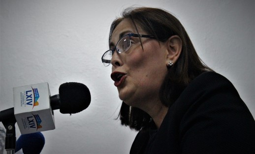 González Sheridan expresó que analizará si se une o no a otra fracción parlamentaria, la cualse prevee sea el PAN. 
