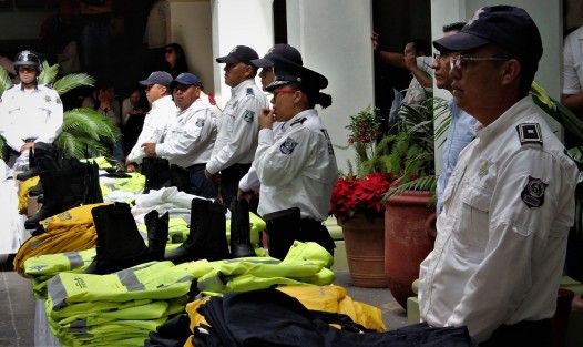 Durante el evento, se entregaron 32 cámaras, software, equipo de cómputo y periféricos con una inversión de más de 20.4 millones de pesos provenientes de la Operación del Subsidio para el Fortalecimiento del desempeño en materia de Seguridad Pública (Fortaseg).
