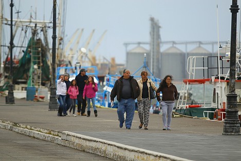 El frente frío número 14 ingresó al Golfo de México provocando descenso en la temperatura, incremento de oleaje y vientos del norte. El puerto fue cerrado a la navegación.