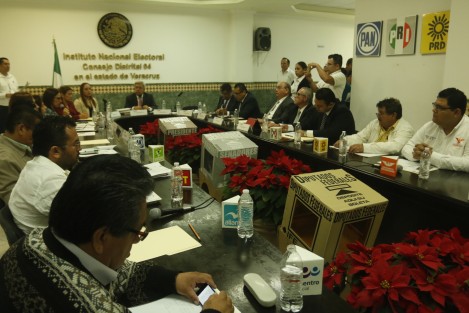 Se instala el Consejo Distrital Número 04 para la elección federal de diputados, senadores y presidente de la república. Este día iniciaron la primer sesión.