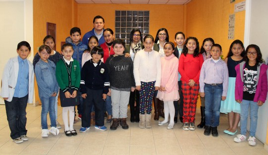 El director del Sistema para el Desarrollo Integral de la Familia de Xalapa (DIF), Adolfo Toss Capistrán, informó que por instrucciones de la presidenta del organismo asistencial, Mariana Yorio de Zúñiga la protección integral de niñas, niños y adolescentes ha sido una prioridad dentro de la administración municipal. 