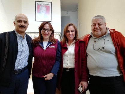 Rocío Nahle y Ricardo Ahued se registraron este lunes en la Ciudad de México, como aspirantes a candidatos en primera y segunda fórmula para el Senado de la República en Veracruz, por el partido MORENA.