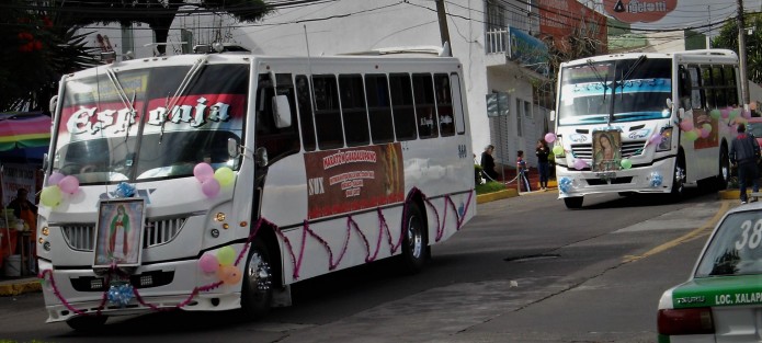Múltiples peregrinaciones y los tradicionales Juandieguitos, se vieron este día de la Virgen de Guadalupe. 