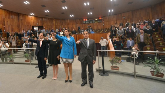 Luego de ser avalado su nombramiento por 37 votos a favor y 10 en contra, Pedro García Montañez, Estrella Alhely Iglesias Gutiérrez, Luisa Samaniego Ramírez y Roberto Alejandro Pérez Gutiérrez rindieron protesta como magistrados del Tribunal Estatal de Justicia Administrativa. 