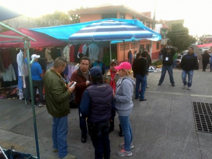 Durante la mañana de este domingo, personal de la Subdirección de Comercio del Ayuntamiento de Xalapa y del Departamento de Inspección y Atención Comercial (DIAC), con el apoyo de la Secretaría de Seguridad Pública y de Tránsito del Estado, retiraron a tianguistas de la Avenida Orizaba.
