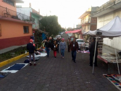 Durante la mañana de este domingo, personal de la Subdirección de Comercio del Ayuntamiento de Xalapa y del Departamento de Inspección y Atención Comercial (DIAC), con el apoyo de la Secretaría de Seguridad Pública y de Tránsito del Estado, retiraron a tianguistas de la Avenida Orizaba.