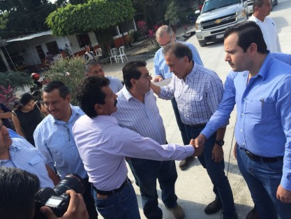 Durante una entrevista con los medios indicó que se hará una inversión de alrededor de 200 millones de pesos para la obra  de reconstrucción, de la carretera que comprender Tecolutla, Manlio Fabio, Mata Loma, Soledad de Doblado, Camarón, Zentla  y Huatusco.