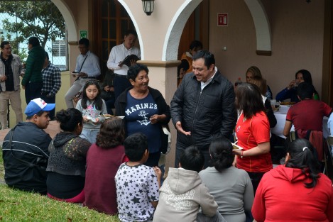 Al referir que a través del programa bipartita “Juntos por Nuestra Capital”, el Ayuntamiento de Xalapa rompió record en materia de obra pública, el alcalde Américo Zúñiga agradeció la confianza de los ciudadanos que respaldaron a este exitoso programa.

