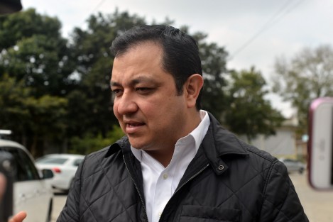 Los procesos de entrega-recepción de la administración pública municipal de Xalapa se realizan de manera eficiente, ordenada y transparente; estamos cerrando en tiempo y forma, afirmó el alcalde Américo Zúñiga Martínez.