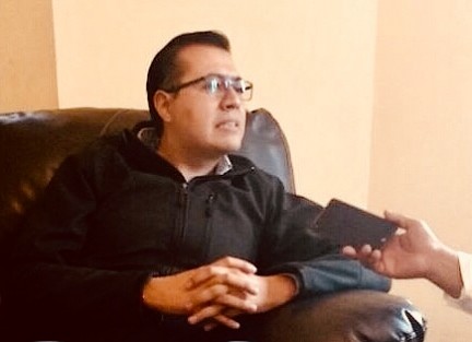 Enrique Fernández Peredo, alcalde de Coatepec, en entrevista. 
