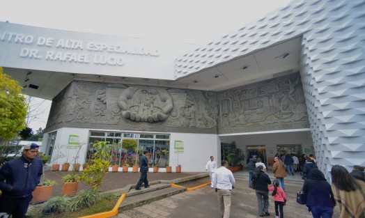 Las obras de remodelación del Centro de Alta Especialidad Dr. Rafael Lucio de Xalapa, se realizan con una inversión de 102 millones de pesos. 