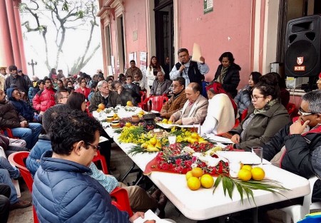 Integrantes de la Red Matlacobatl voces comunitarias, se reunieron con las nuevas autoridades municipales de Teocelo encabezadas por el Licenciado Mario Chama, para presentarle la  Agenda comunitaria para colaborar con el plan de desarrollo municipal 2018 -2021. 
