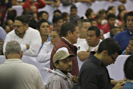 Diversos personajes de la vida política local y nacional del PRI, asistieron al arranque de la precampaña de José Yunes Zorrila rumbo a la sucesión gubernabental. El precandidato a la presidencia de México, José Antonio Meade Kuribeña, asistió como invitado especial.