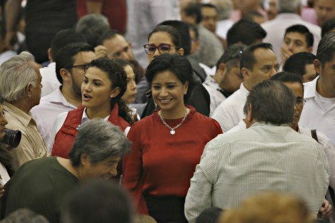 Diversos personajes de la vida política local y nacional del PRI, asistieron al arranque de la precampaña de José Yunes Zorrila rumbo a la sucesión gubernabental. El precandidato a la presidencia de México, José Antonio Meade Kuribeña, asistió como invitado especial.