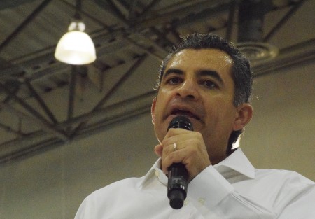 Personajes del priismo nacional respaldaron el inicio de precampaña de José Yunes Zorrilla, rumbo a la renovación de la gubernatura de Veracruz. 
