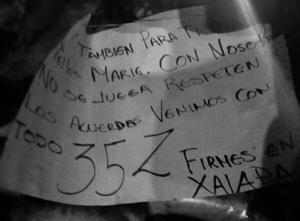 Mensaje al titular de Secretaría de Seguridad Pública del Estado de Veracruz que fue encontrado entre los cuerpos mutilados que fueron abandonados esta noche en El Tejar. 