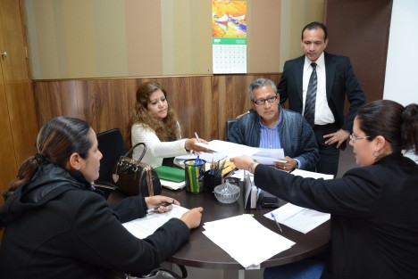 Las comisiones correspondientes en el Congreso del Estado, informaron que concluyó la recepción de solicitudes de aspirantes a Fiscal Anticorrupción y Contralores: registrándose 25 para la Fiscalía Especializada en Combate a la Corrupción; 15 para la OIC de la Fiscalía General del Estado; 28 para la del IVAI; 24 para la ORFIS, 23 el Congreso del Estado, 30 para el TEJA; 23 de la CEDH y  16 para la CEAPP.
