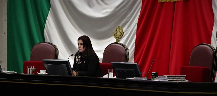 Aspectos de la sesión del COngreso de Veracruz este jueves. 