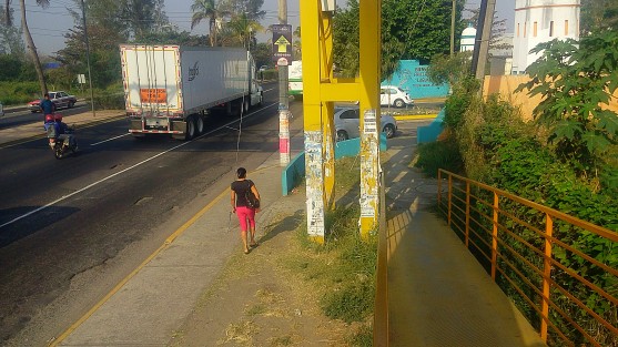 A pesar de que apenas el martes de la semana pasada se denunció otra violación a una mujer en la zona de Laguna Real, en la ciudad de Veracruz, el sitio sigue sin vigilancia policíaca. El año pasado se documentaron 40 agresiones sexuales en este sitio sin que hasta el momento haya detenidos.