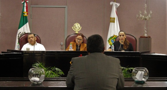 En la sala de sesiones Venustiano Carranza del Congreso son las entrevistas a diferentes aspirantes a contralorías y fiscalía. 