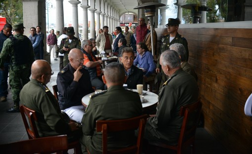 El General Cienfuegosdijo que se podría ampliar la presencia de elementos de la SEDENA a otros puntos de la entidad, sin embargo son los mismos, lo que significa que se tendría que desplazarlos de un sitio a otro. 
