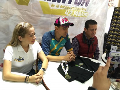 La Asociación Menos Kilos más Vida, invita a participar en el Maratón de la Atenas Veracruzana 2018, que se realizará el próximo 6 de Mayo en esta Capital, en las distancias de 10, 21 y 42 kilómetros. 