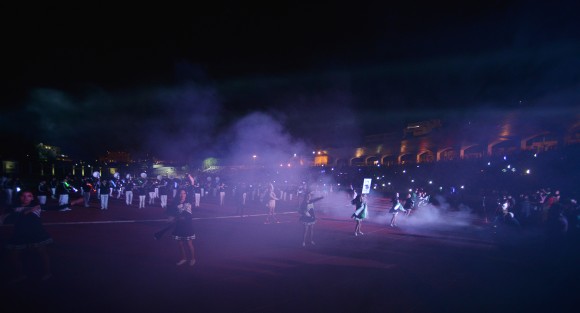 Con motivo del 101 aniversario de la Constitución Mexicana, marching bands de varias instituciones educativas de Xalapa marcharon desde el Teatro del Estado hasta llegar al Estadio Xalapeño, donde lucieron sus mejores pasos y melodías ante miles de xalapeños.