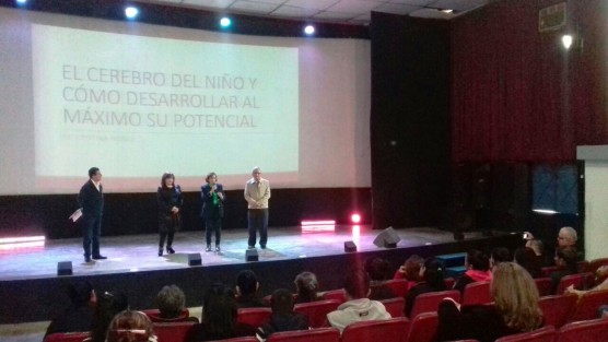 Aterrizan importantes conferencias para padre de familia y docentes.

