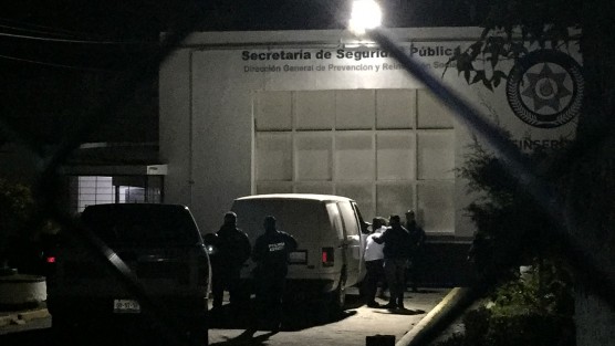 Los 13 policías de la SSP presuntamente implicados en desapariciones forzadas, quedaron recluídos en el Penal de Pacho Viejo.