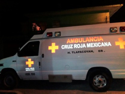 Cruz Roja reciba otra ambulancia para prestar auxilios.
