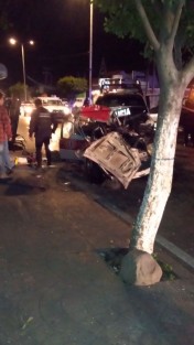 Familiares del ex regidor Fausto Sirenio Ramírez Velázquez, quien falleciera el miércoles por la noche luego de que una patrulla se impactara contra su taxi, exigen justicia y esperan que los elementos que viajaban en la patrulla reciban un castigo.
