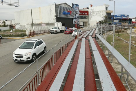 La recta final de la ruta de norte a sur que seguirían los desfiles del Carnaval de Veracruz 2018, fue modificada. Ahora, los paseos concluirán sobre el bulevar Ruiz Cortines y no en el recién remodelado Ávila Camacho. 