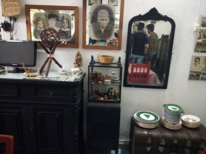 En Ixhuatlán del Café, el señor José Amado Melo Camañoinauguró un museo con piezas arqueológicas e históricas,que ha ido coleccionando a lo largo de su vida.