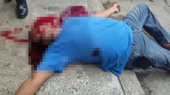 La tarde de este miércoles fue asesinado a balazos un taxista en la zona centro de Naranjos y una persona más resultó lesionada.