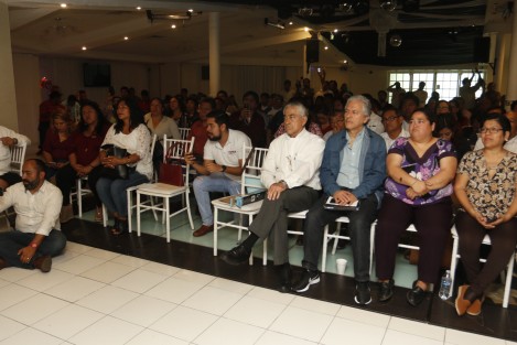 El consejo directivo estatal de MORENA, realizó el Primer Encuentro Estatal de Alcaldes de este partido político. El encuentro de munícipes, fue presidido por Cuitláhuac García Jiménez y Rocío Nahle. 