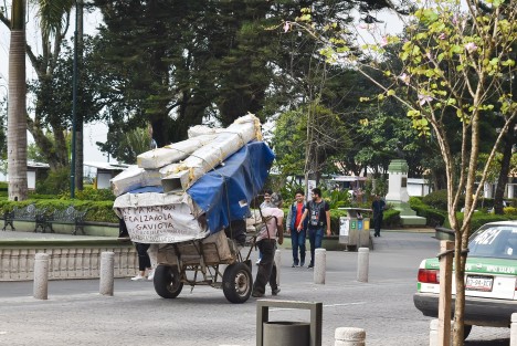 Crece el comercio ambulante.  
